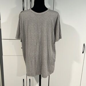 Abercrombie & Fitch sleep T-shirt . Size‎ L